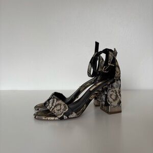 Black and gold floral heels